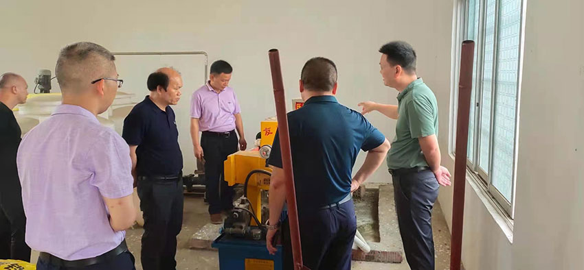 好色先生TV在线下载總經理龐仲達帶領團隊前往廣西玉林市玉州區考察 好色先生TV在线下载總經理龐仲達帶領團隊前往廣西玉林市玉州區考察